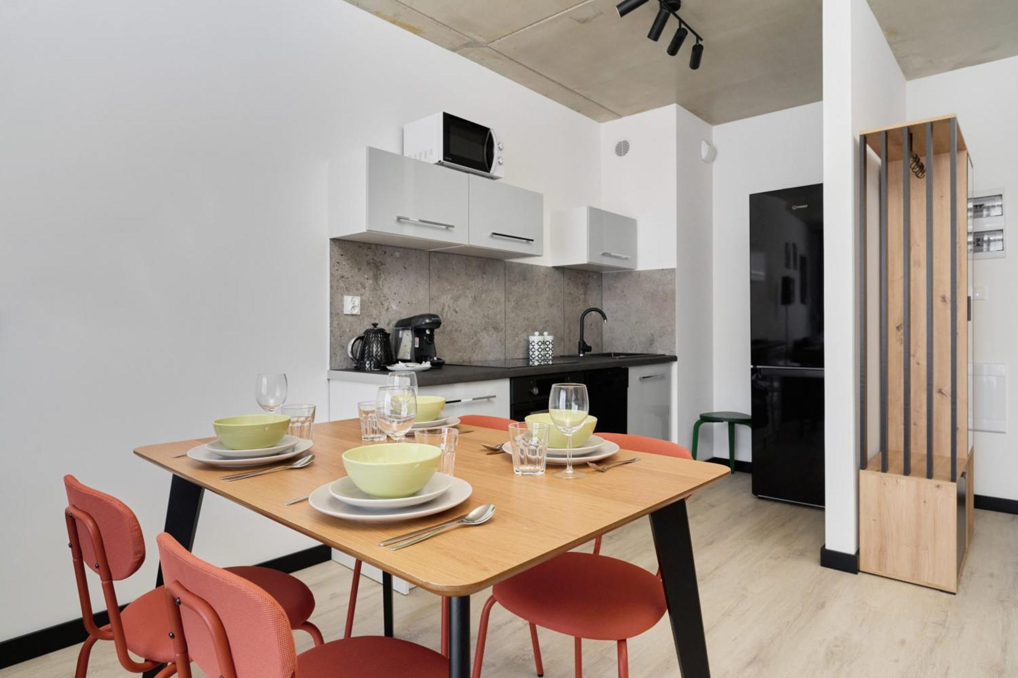 Fresh & Stylish Apartments In Poznan With Parking & Balcony By Noclegi Renters Exterior foto