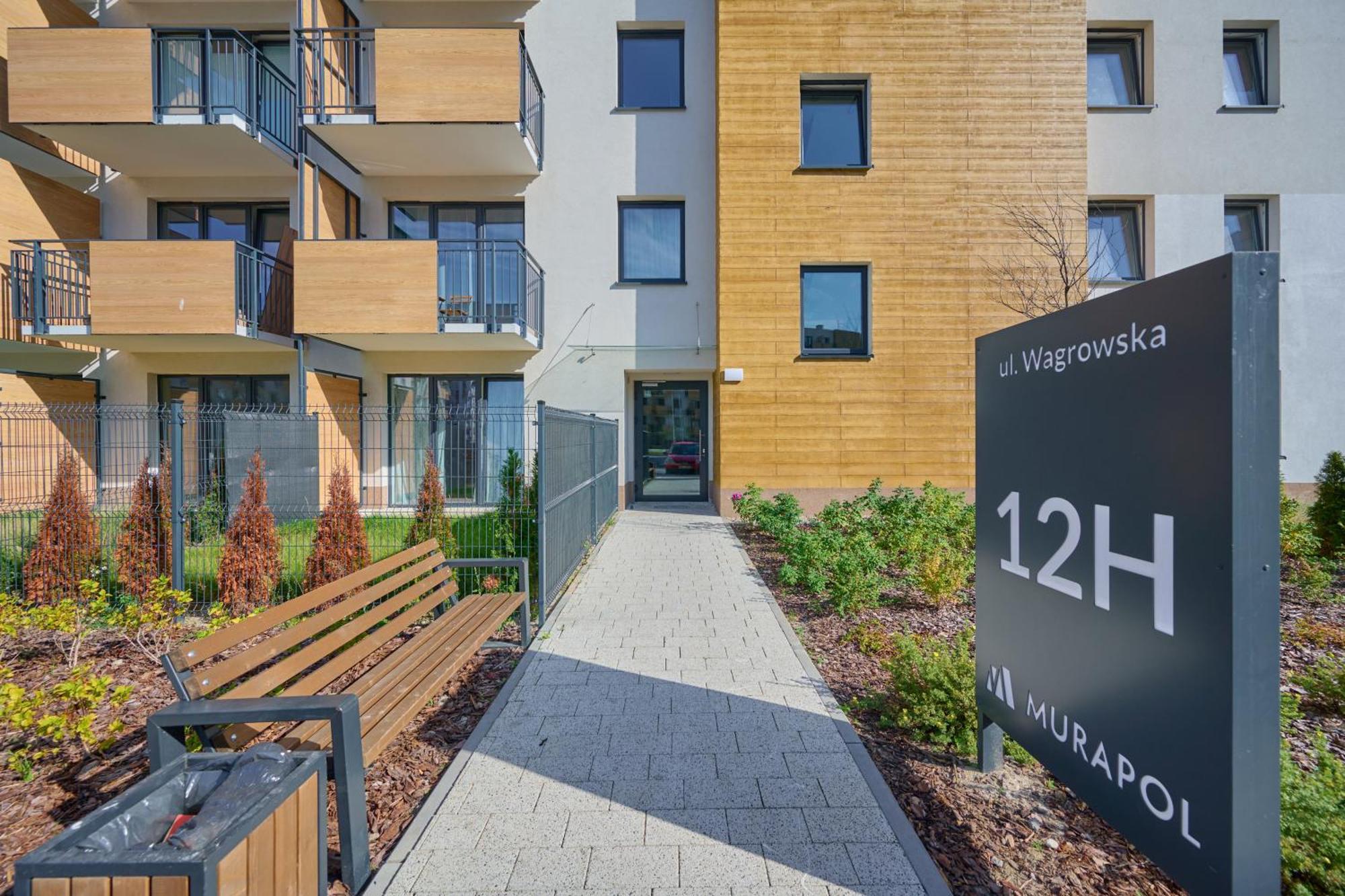 Fresh & Stylish Apartments In Poznan With Parking & Balcony By Noclegi Renters Exterior foto